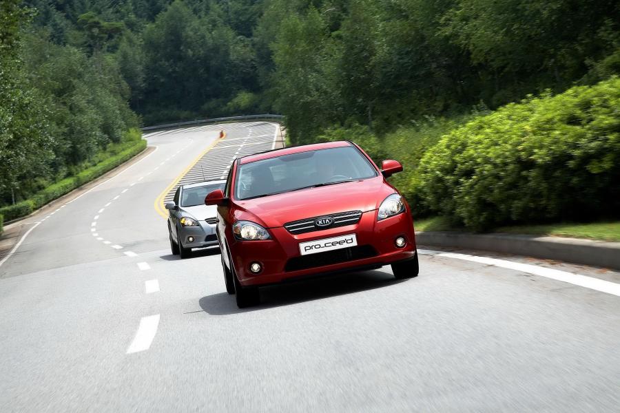 Kia pro_cee&rsquo;d 2008 года  (фото 160 из 182)